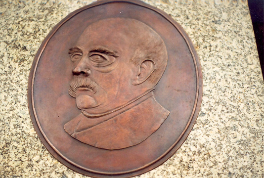 Otto von Bismarck, Erinnerungstafel in Elsterberg
